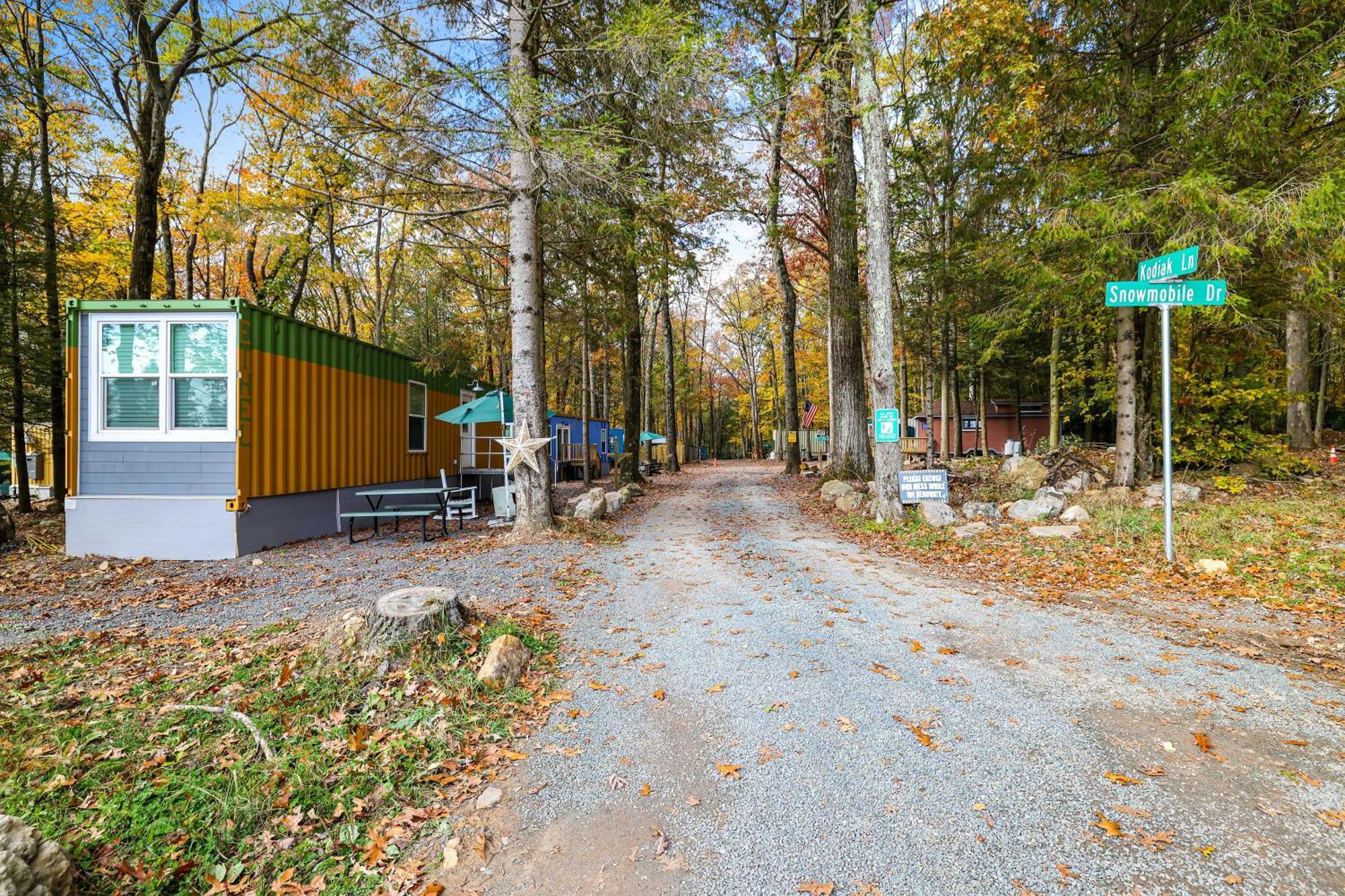 Camptel Poconos Lodging Albrightsville Kültér fotó